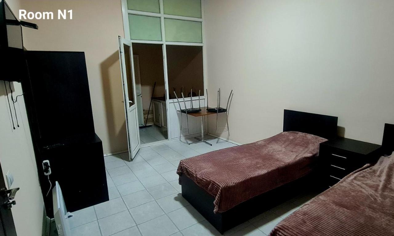 Hotelito Yerevan Bagian luar foto